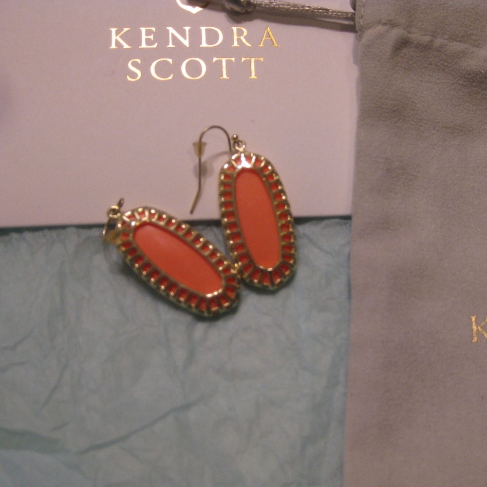 Kendra Scott Dayla Oblong Earrings - Coral